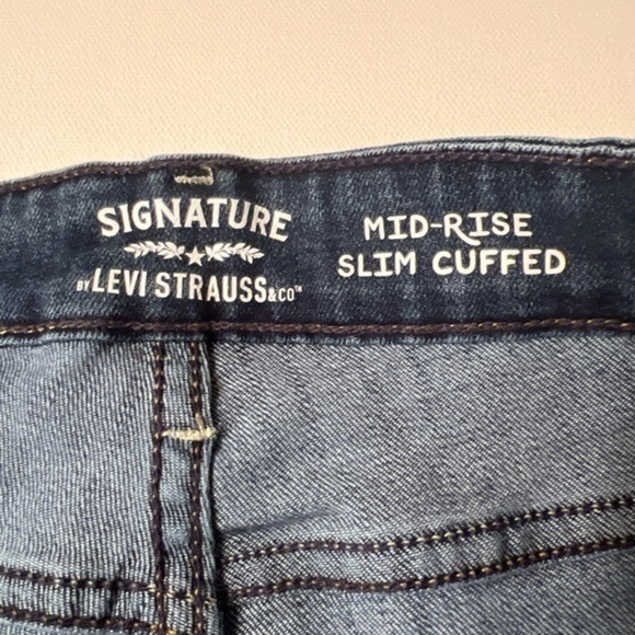 Levi Signature Womens Jeans Size 18 Mid Rise Slim Cuffed Denim 34x26 🔥 (Q) - Picture 7 of 11